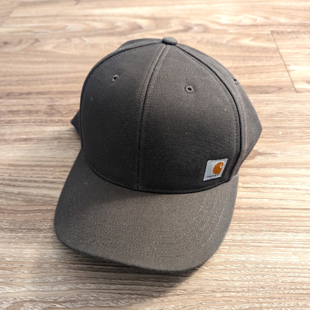 Carhartt NWT snapback grey hat